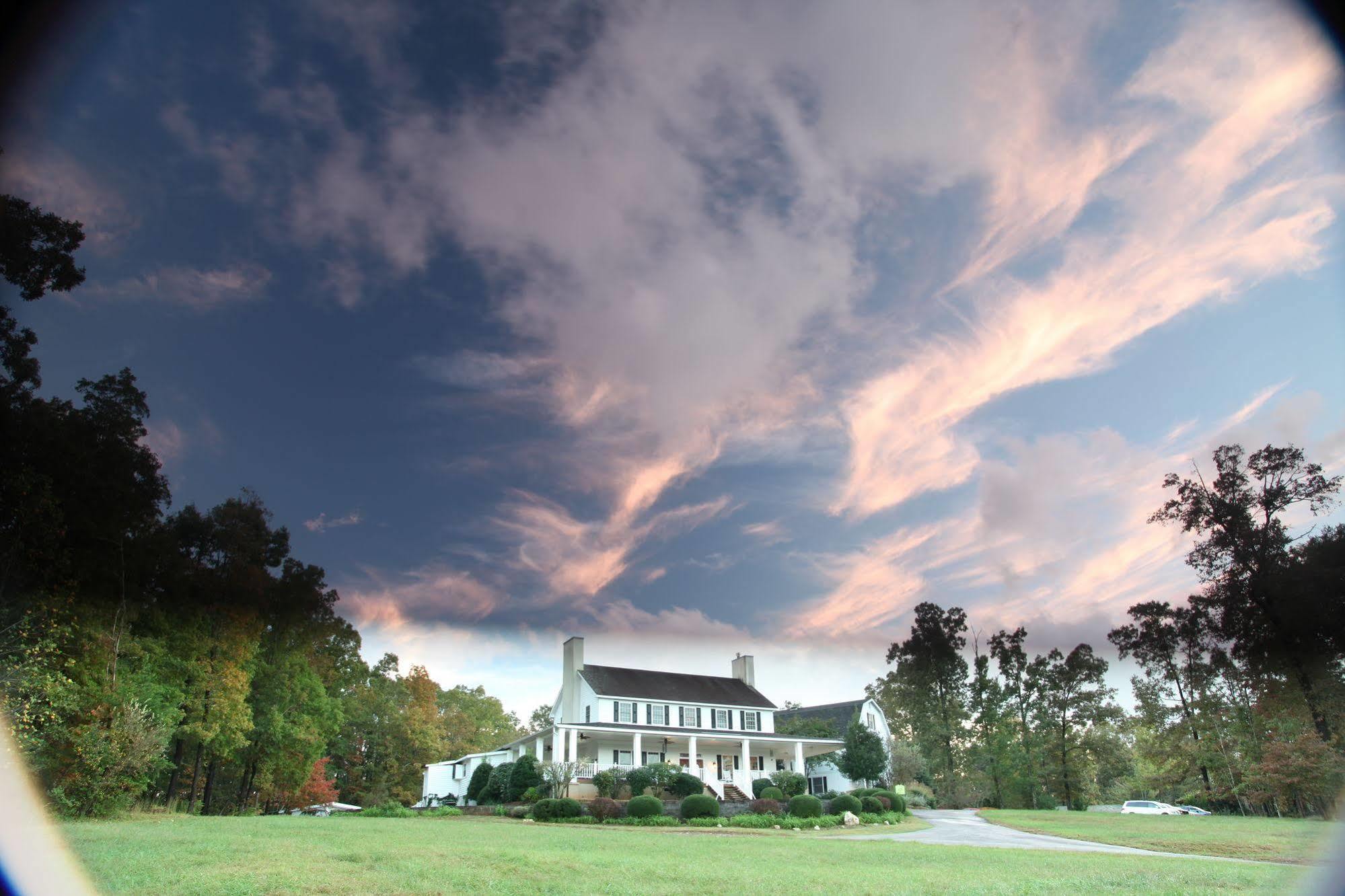 Dahlonega Resort And Vineyard Exterior photo