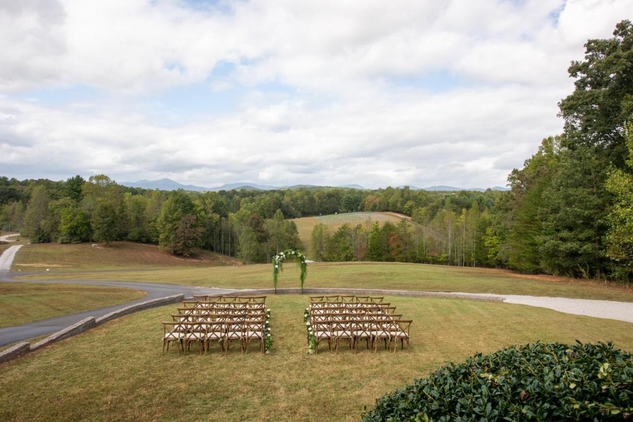 Dahlonega Resort And Vineyard Exterior photo